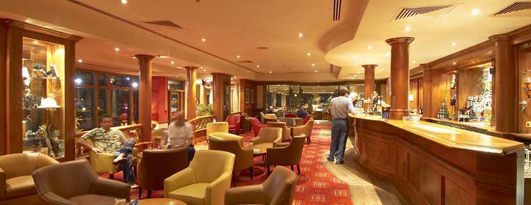 Doubletree By Hilton Coventry Hotel Restaurante foto